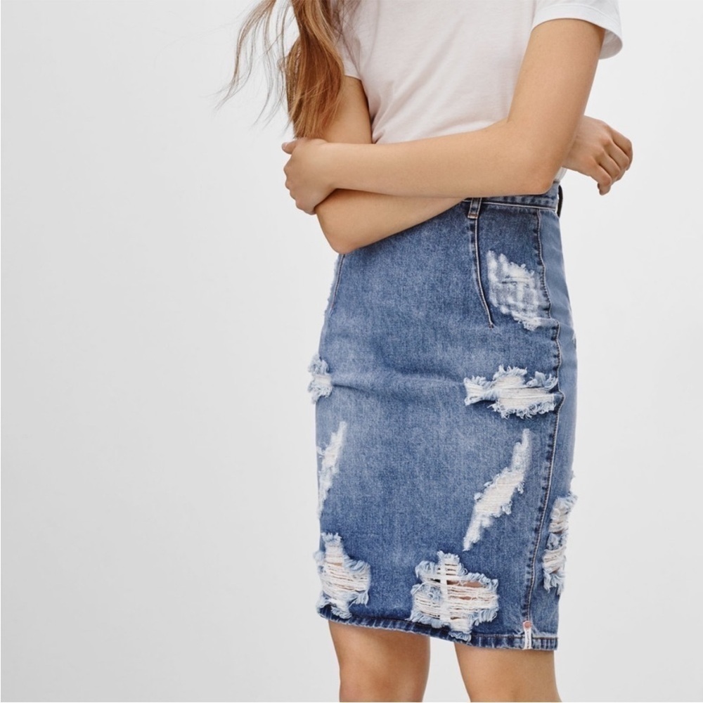 NWT! One Teaspoon Freelove Distressed Skirt